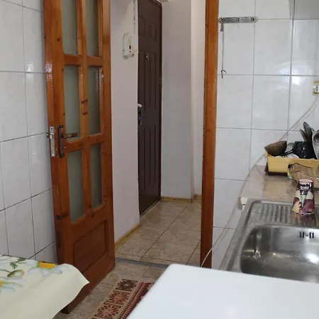 Apartament In Lägenhet